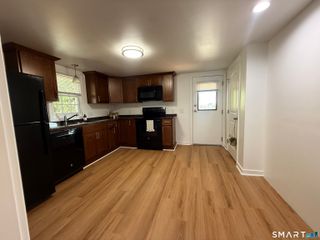 9 Brewer Street 3, New London, CT 06320