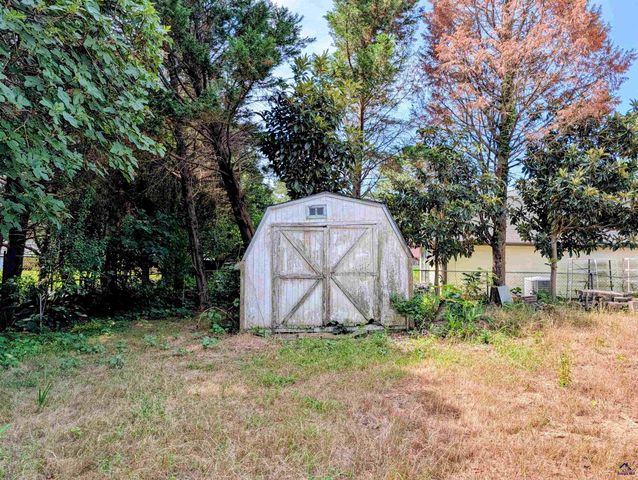 327 Bonnie Drive, Warner Robins, GA 31088