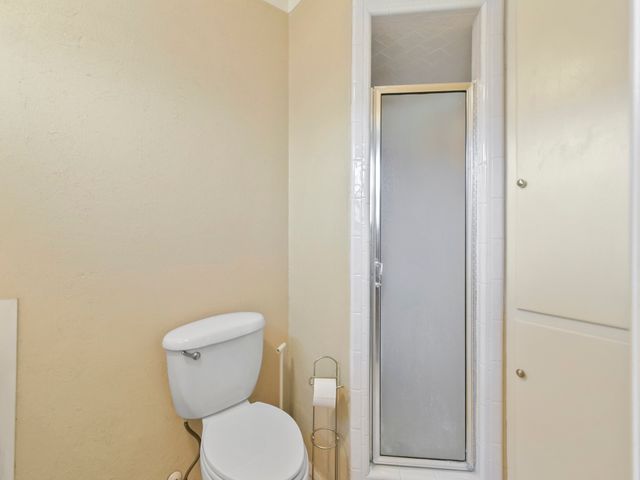 2005 Maplewood Drive, Gainesville, TX 76240