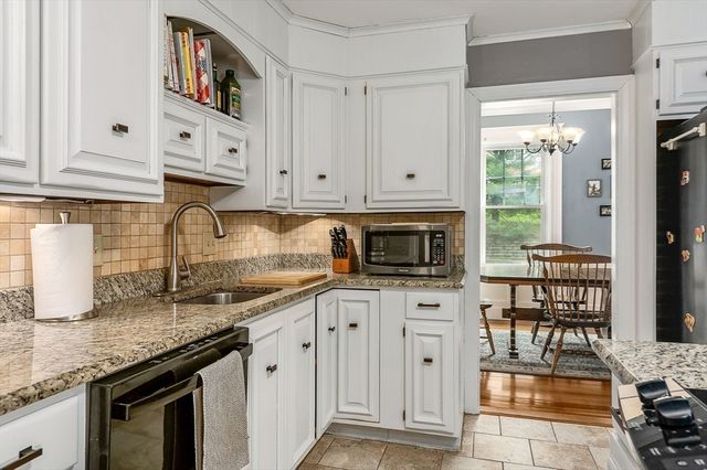 50 Pitman Ave, Wakefield, MA 01880