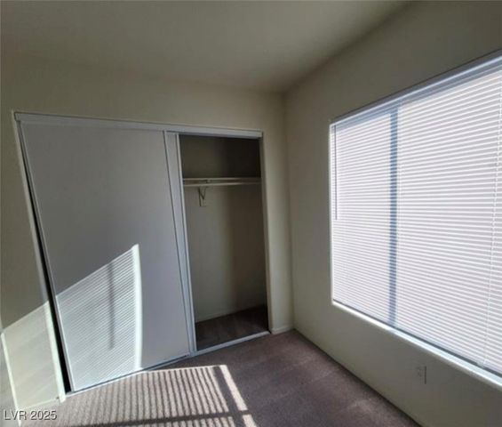 6848 Mesita Avenue, Las Vegas, NV 89122
