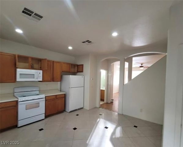 6848 Mesita Avenue, Las Vegas, NV 89122