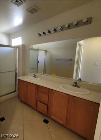 6848 Mesita Avenue, Las Vegas, NV 89122