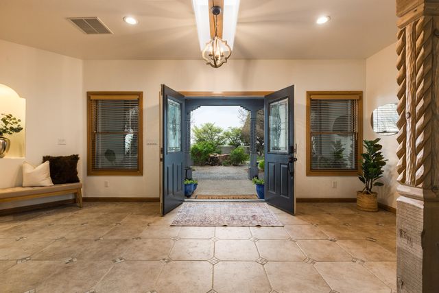 11500 Del Rey Avenue NE, Albuquerque, NM 87122