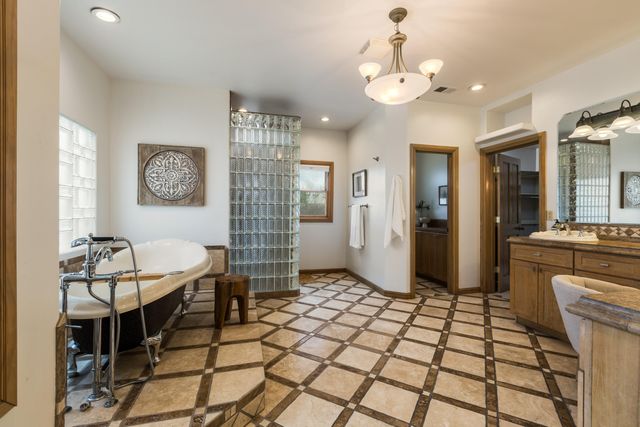 11500 Del Rey Avenue NE, Albuquerque, NM 87122