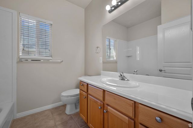 2901 W TABLE ROCK DR, Taylorsville, UT 84129