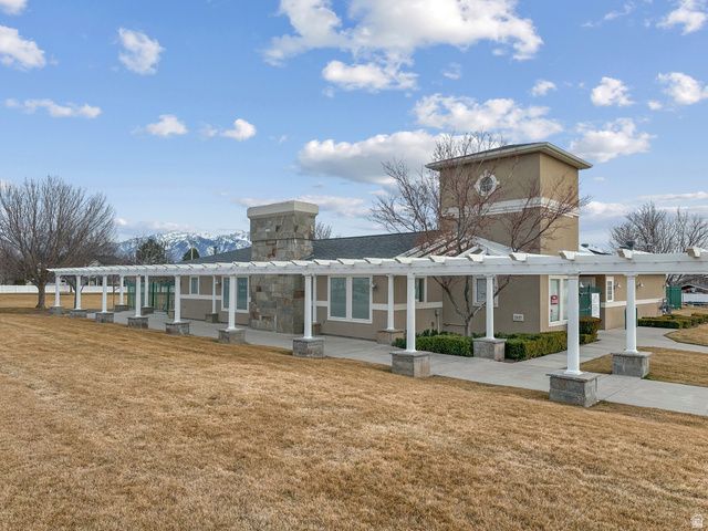 2901 W TABLE ROCK DR, Taylorsville, UT 84129