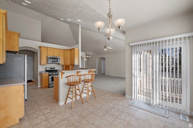 2901 W TABLE ROCK DR, Taylorsville, UT 84129