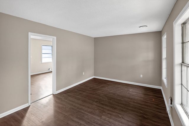 3860 CASTLEMAN ST, Memphis, TN 38118