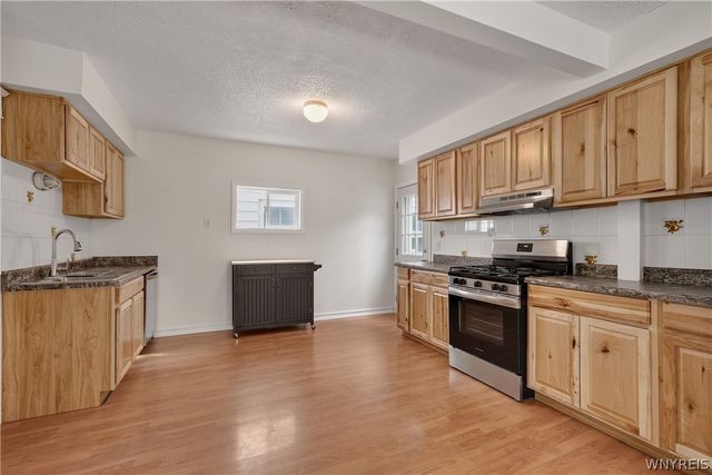 30 Pulaski Street, Buffalo, NY 14206