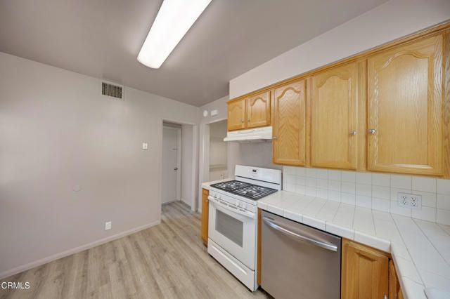 631 Deodara Drive, Altadena, CA 91001