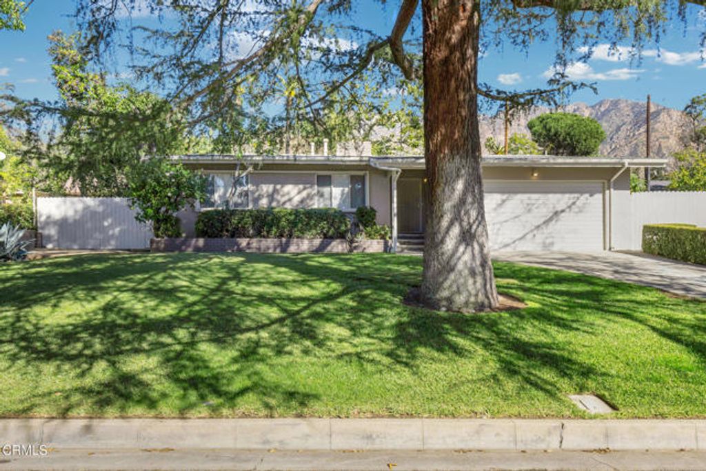 631 Deodara Drive, Altadena, CA 91001