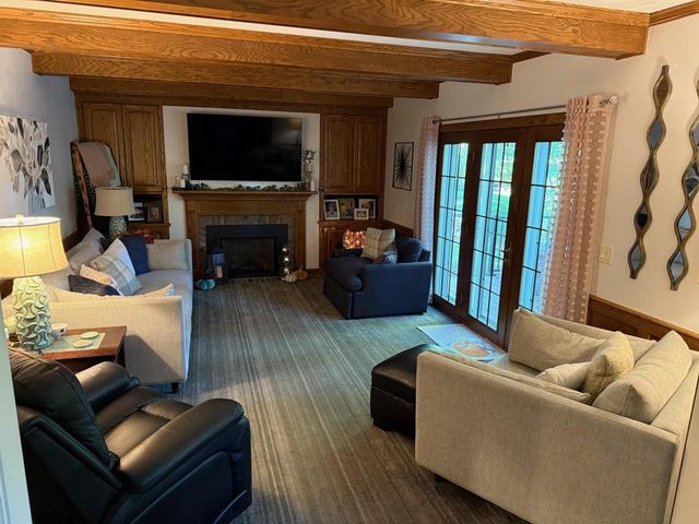 2075 SANDALWOOD COURT, Green Bay, WI 54304
