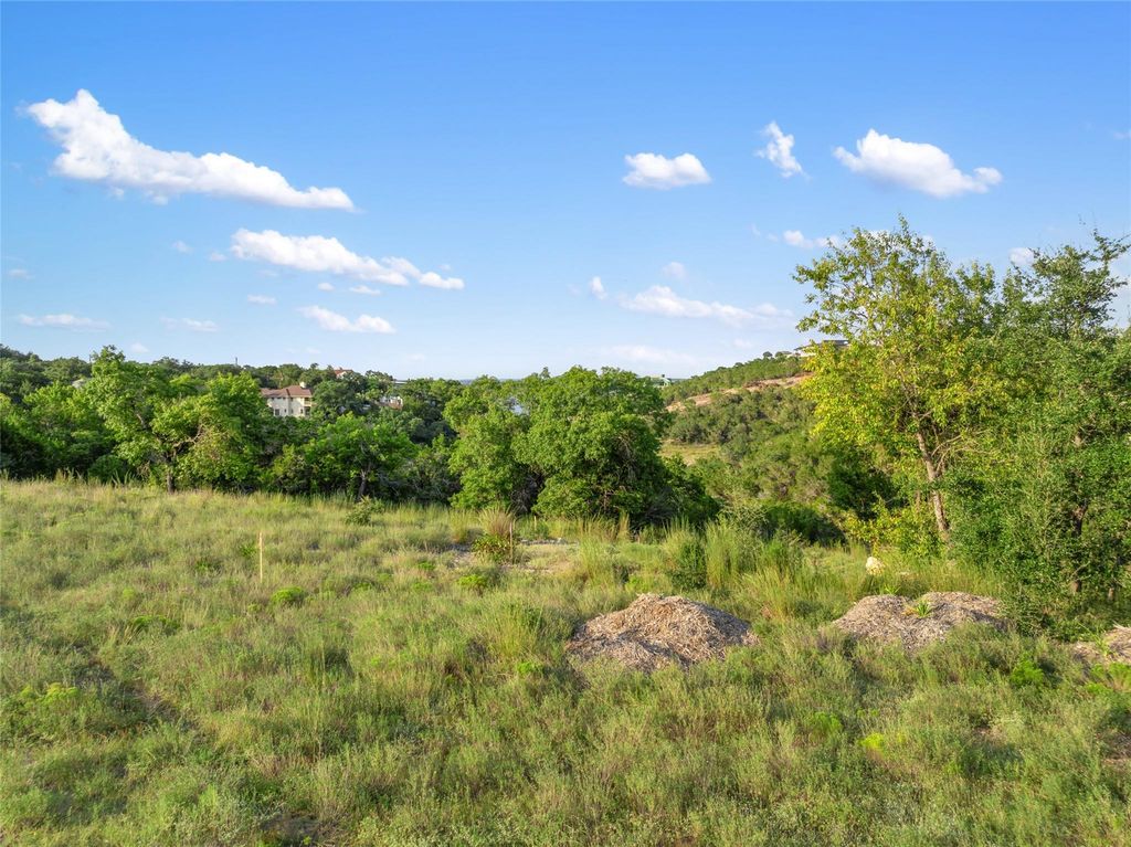 977 Tomichi TRL, Lakeway, TX 78738