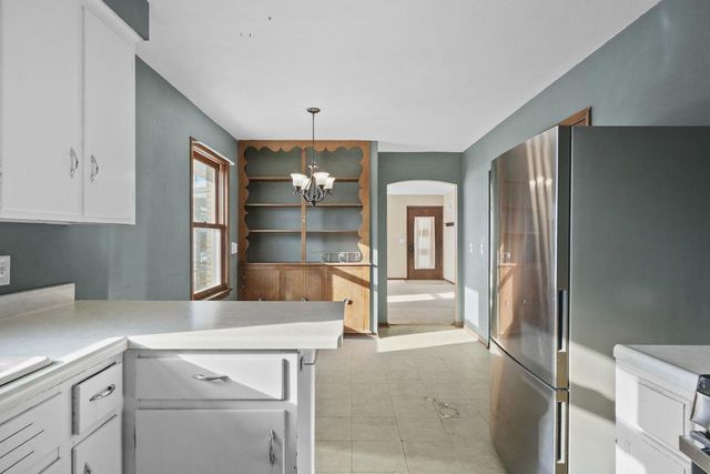 4610 Schofield Street, Monona, WI 53716