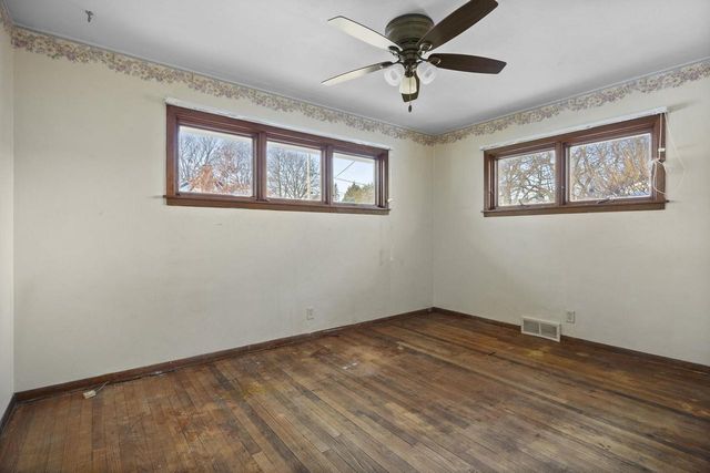 4610 Schofield Street, Monona, WI 53716