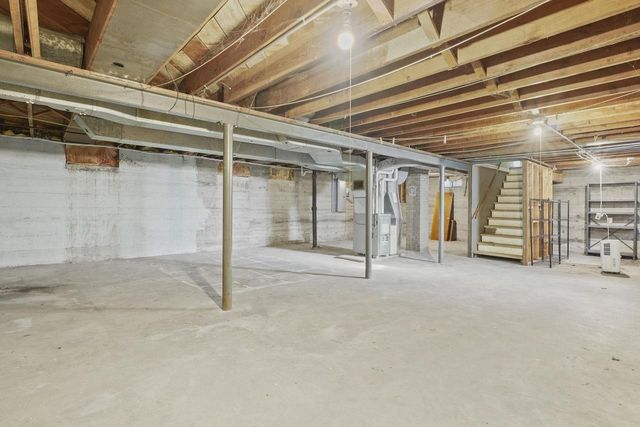 4610 Schofield Street, Monona, WI 53716