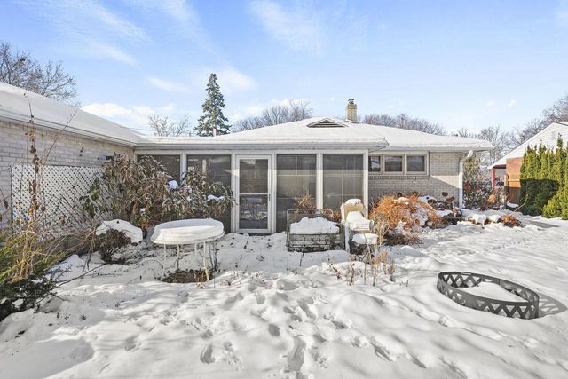 4610 Schofield Street, Monona, WI 53716
