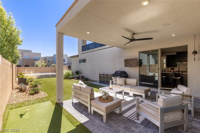 3208 Waterstone Avenue, Henderson, NV 89044