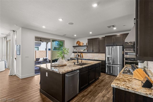 3208 Waterstone Avenue, Henderson, NV 89044