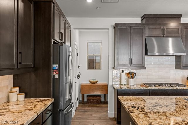 3208 Waterstone Avenue, Henderson, NV 89044