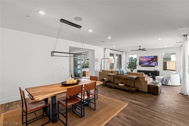 3208 Waterstone Avenue, Henderson, NV 89044