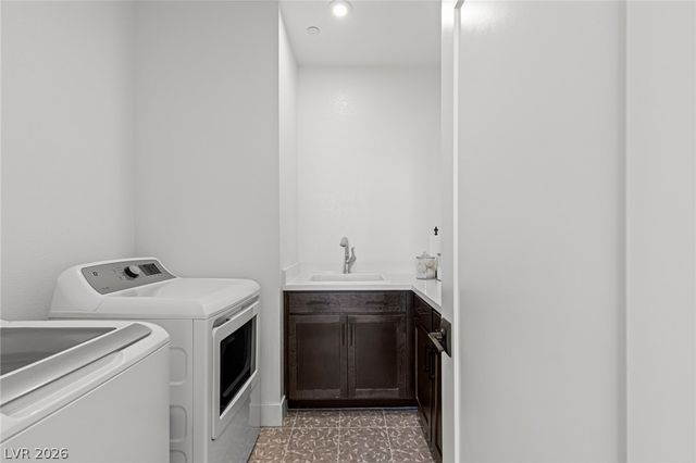 3208 Waterstone Avenue, Henderson, NV 89044