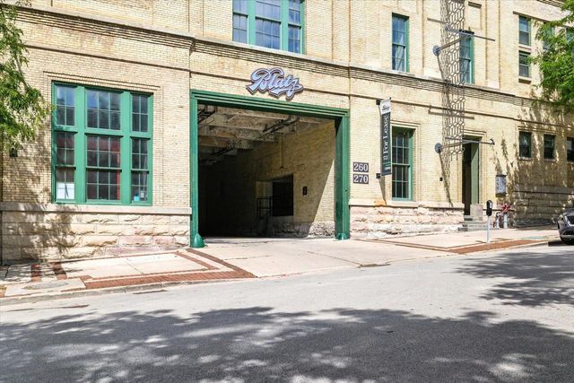 270 E Highland AVENUE #244, Milwaukee, WI 53202