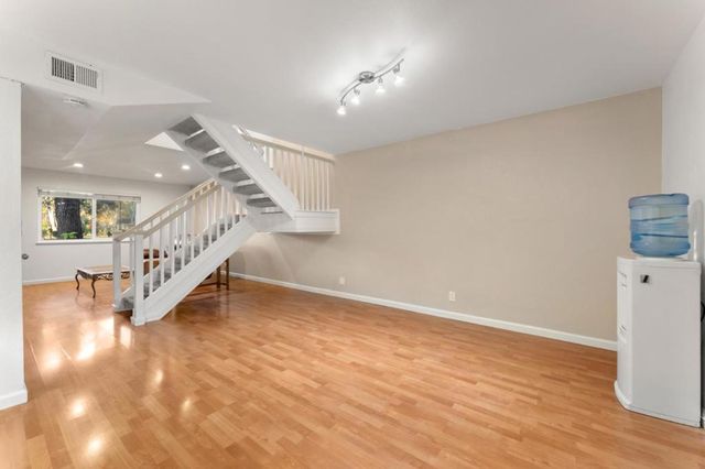 7108 Coral Gables Circle, San Jose, CA 95139