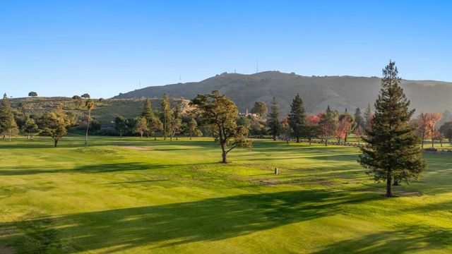 7108 Coral Gables Circle, San Jose, CA 95139