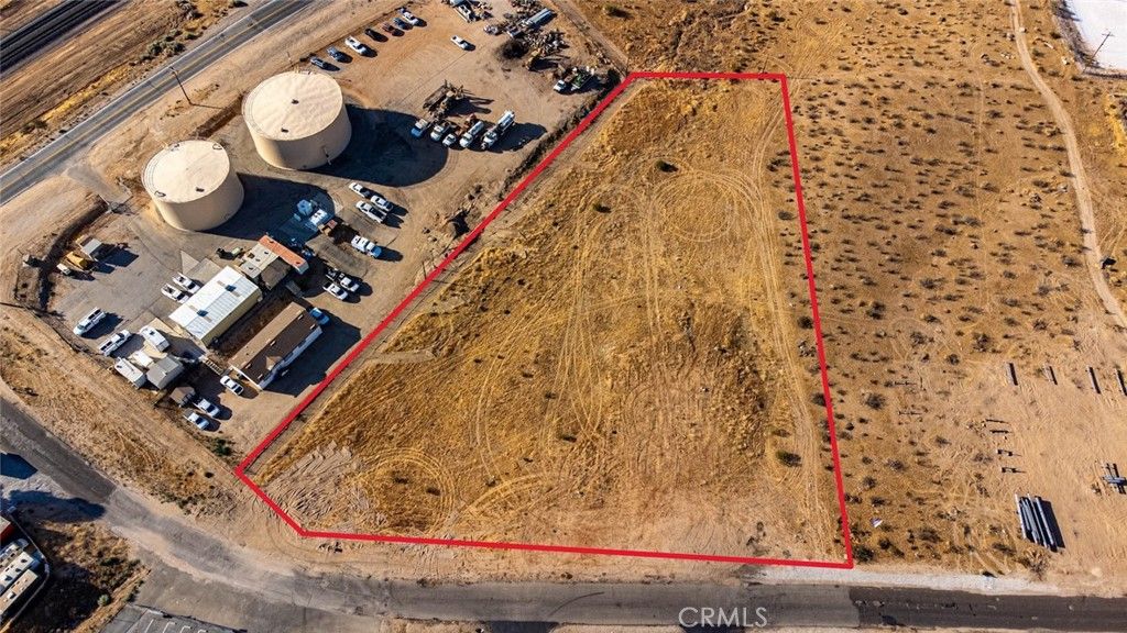 Image 4 of property listing at 0 Alder Street, Hesperia, CA 92345