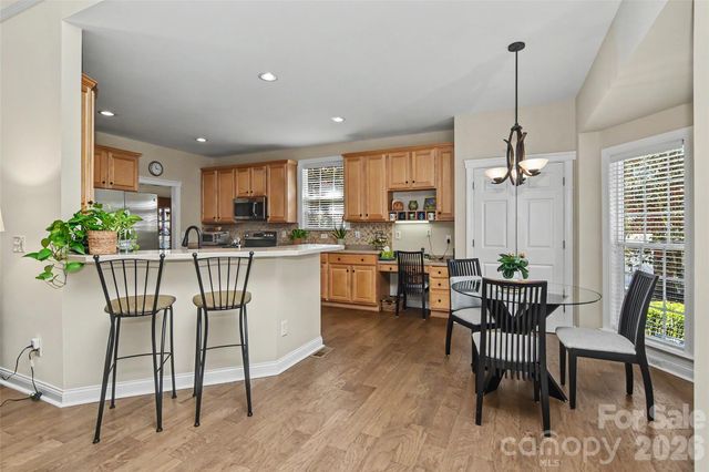 7203 Rea Croft Drive, Charlotte, NC 28226