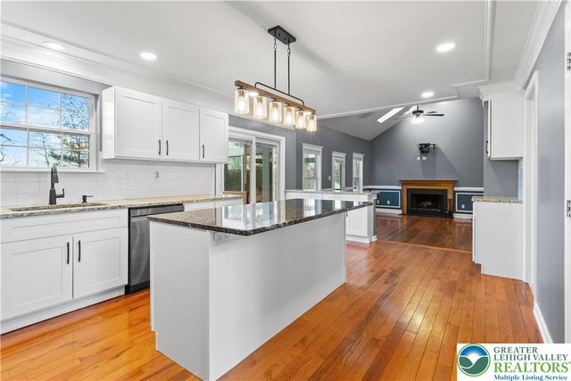 2187 Hannahs Lane, Bethlehem Twp, PA 18020