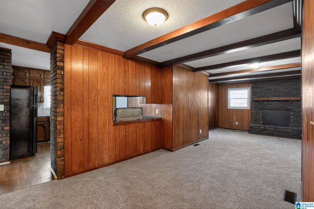 605 LEE ROAD, Birmingham, AL 35215