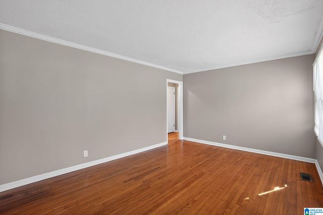 605 LEE ROAD, Birmingham, AL 35215