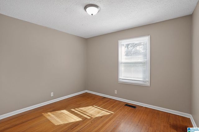 605 LEE ROAD, Birmingham, AL 35215