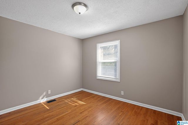 605 LEE ROAD, Birmingham, AL 35215