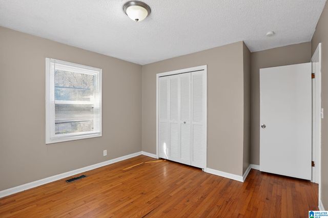 605 LEE ROAD, Birmingham, AL 35215