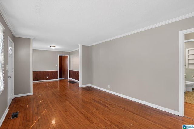 605 LEE ROAD, Birmingham, AL 35215