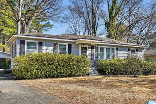 605 LEE ROAD, Birmingham, AL 35215