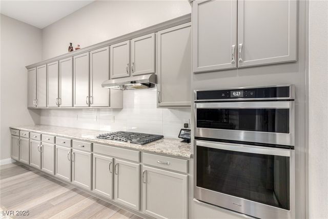 12406 Tudor Arch Drive, Las Vegas, NV 89138