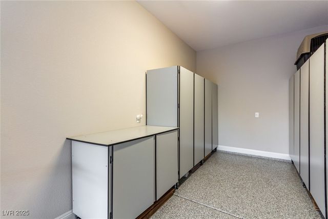 12406 Tudor Arch Drive, Las Vegas, NV 89138