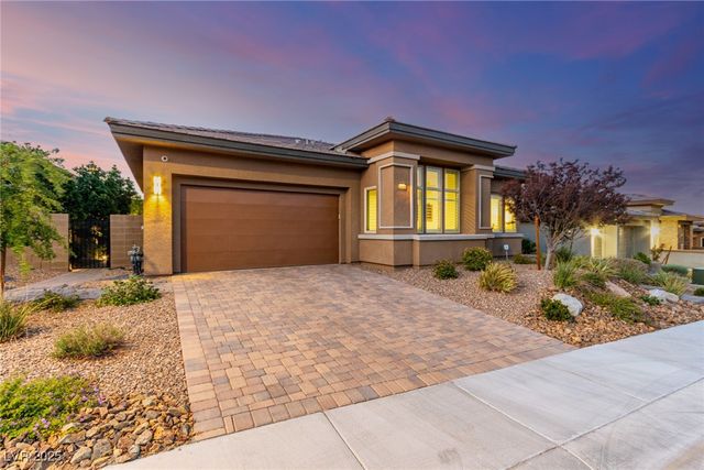 12406 Tudor Arch Drive, Las Vegas, NV 89138