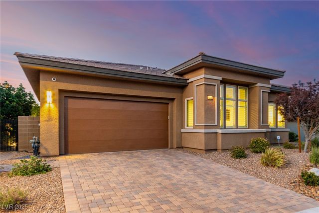 12406 Tudor Arch Drive, Las Vegas, NV 89138