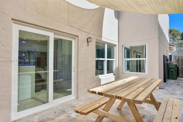 1602 SE 20th Rd, Homestead, FL 33035