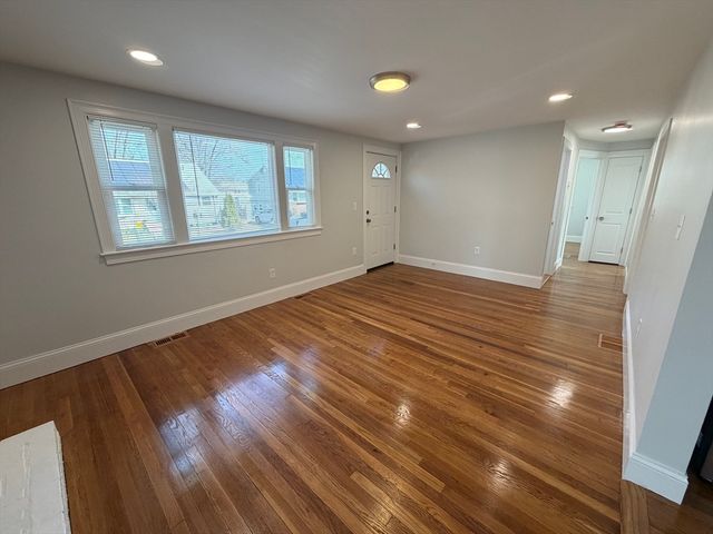 11 Carter, Brockton, MA 02302