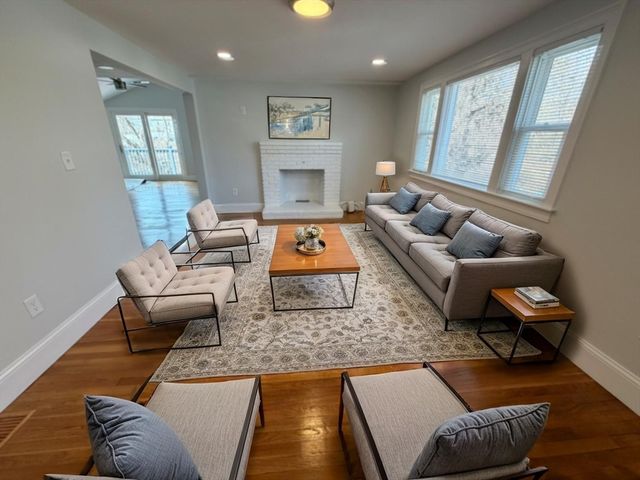 11 Carter, Brockton, MA 02302