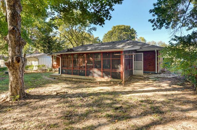 526 W Portland Street, Springfield, MO 65807