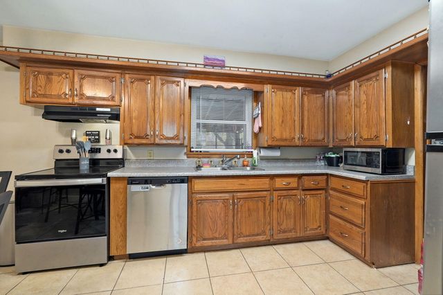 526 W Portland Street, Springfield, MO 65807