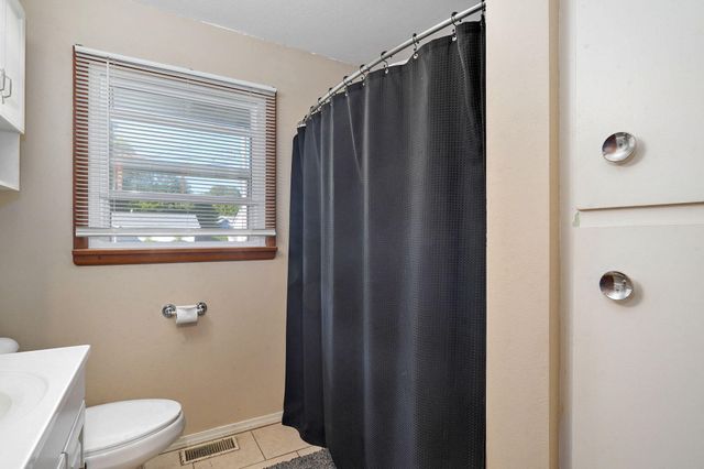 526 W Portland Street, Springfield, MO 65807